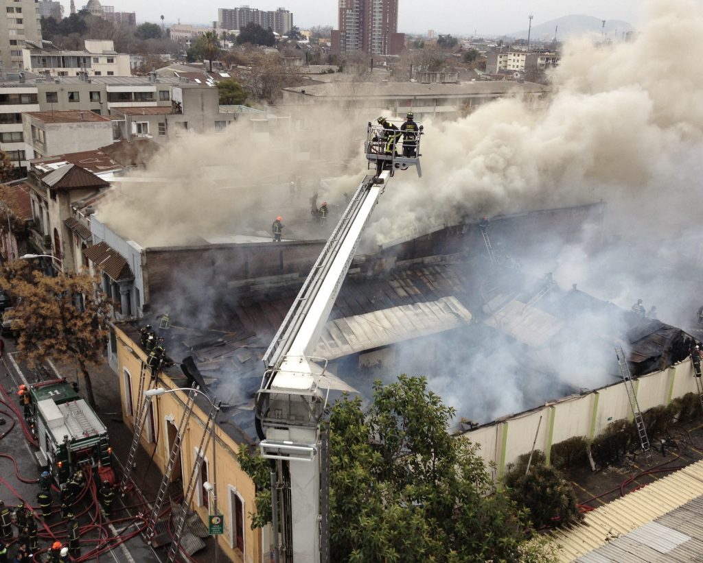 Michel De L'Herbe sobre incendios